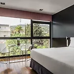 Ikonik Angli 4*