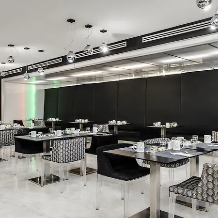 Ikonik Angli Hotel Barcelona
