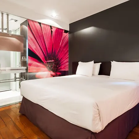 Otel Ikonik Angli 4*