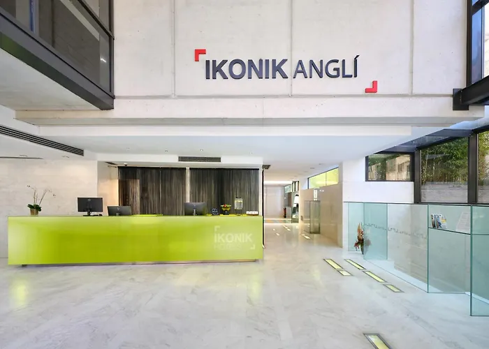 Ikonik Angli 4* Barcelona
